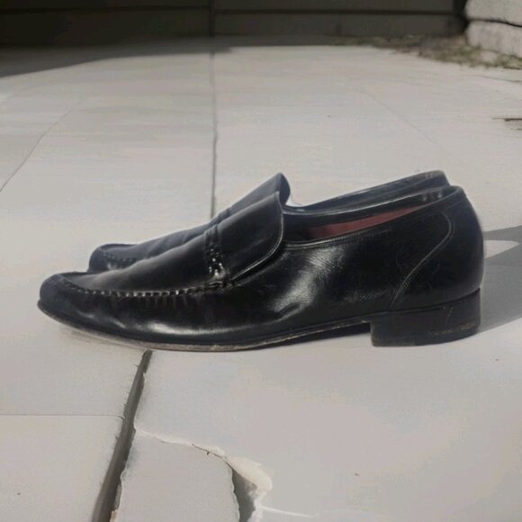 Florsheim  Black Dress Shoe Slip On Loafers Men's Size 10 B - Picture 1 of 9